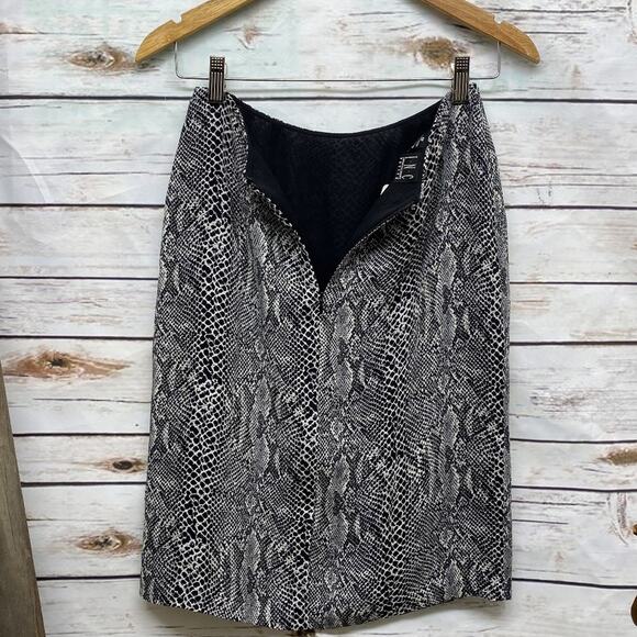 Silk INC International Concepts Petite Skirt 4 New NWT Black White Snake Print - Picture 3 of 8
